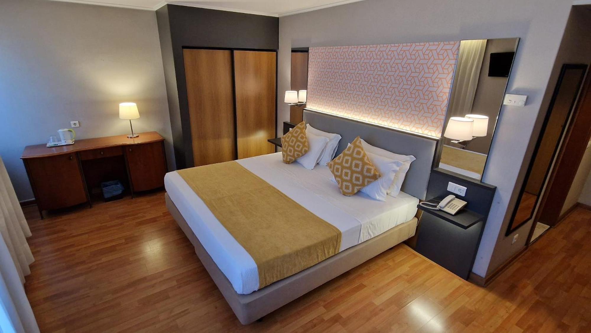 Hotel 3K Madrid Лиссабон Экстерьер фото