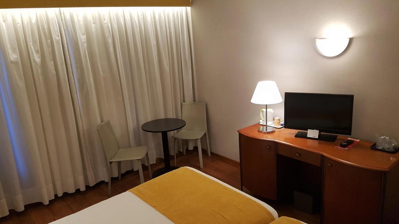 Hotel 3K Madrid Лиссабон Экстерьер фото
